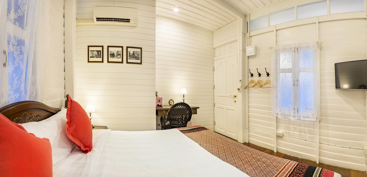 Baankachitpan Bangkok Hotel Bagian luar foto